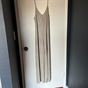 Wide leg flowey jumpsuit cream/grey with blue stripes.